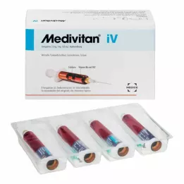 MEDIVITAN Solução de injeção intravenosa em seringa de duas câmaras, 8 unidades